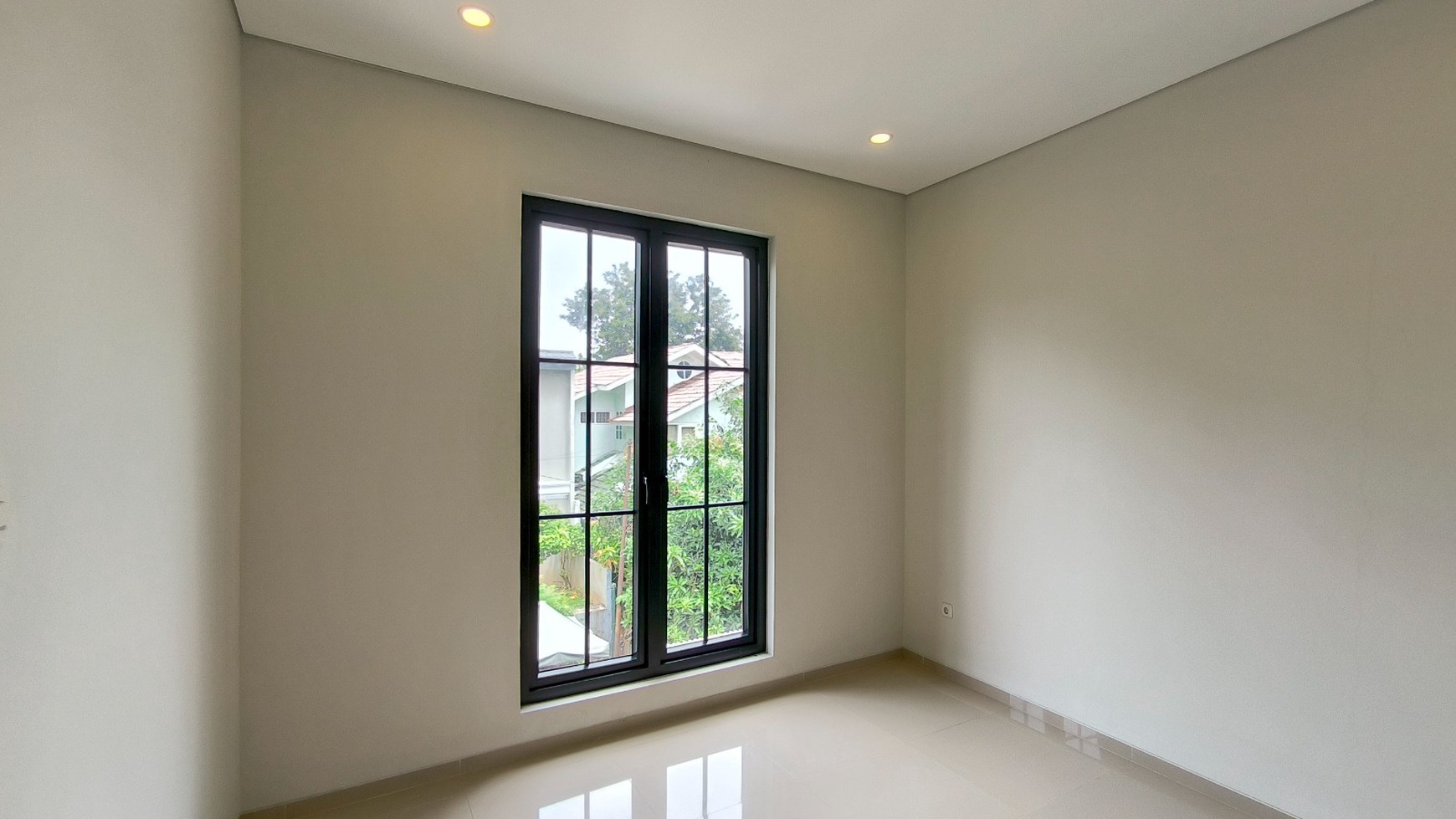 Dijual SEGERA Rumah Bagus Brand New di Maleo, Bintaro Jaya Sektor 9, Tangerang Selatan