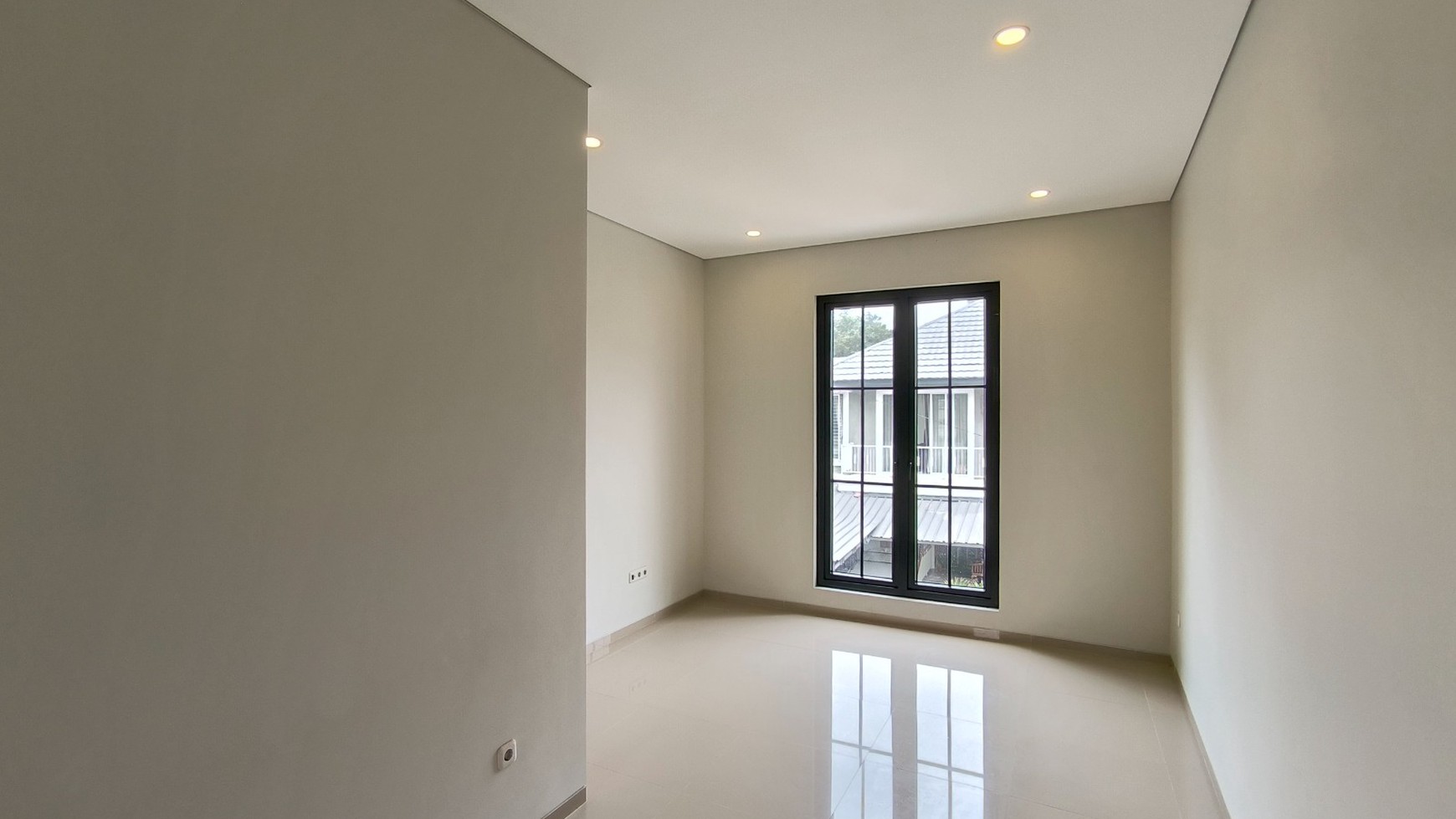 Dijual SEGERA Rumah Bagus Brand New di Maleo, Bintaro Jaya Sektor 9, Tangerang Selatan