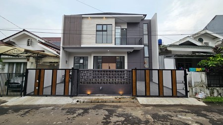 Rumah Bagus Siap Huni di Mertilang, Bintaro Jaya Sektor 9 