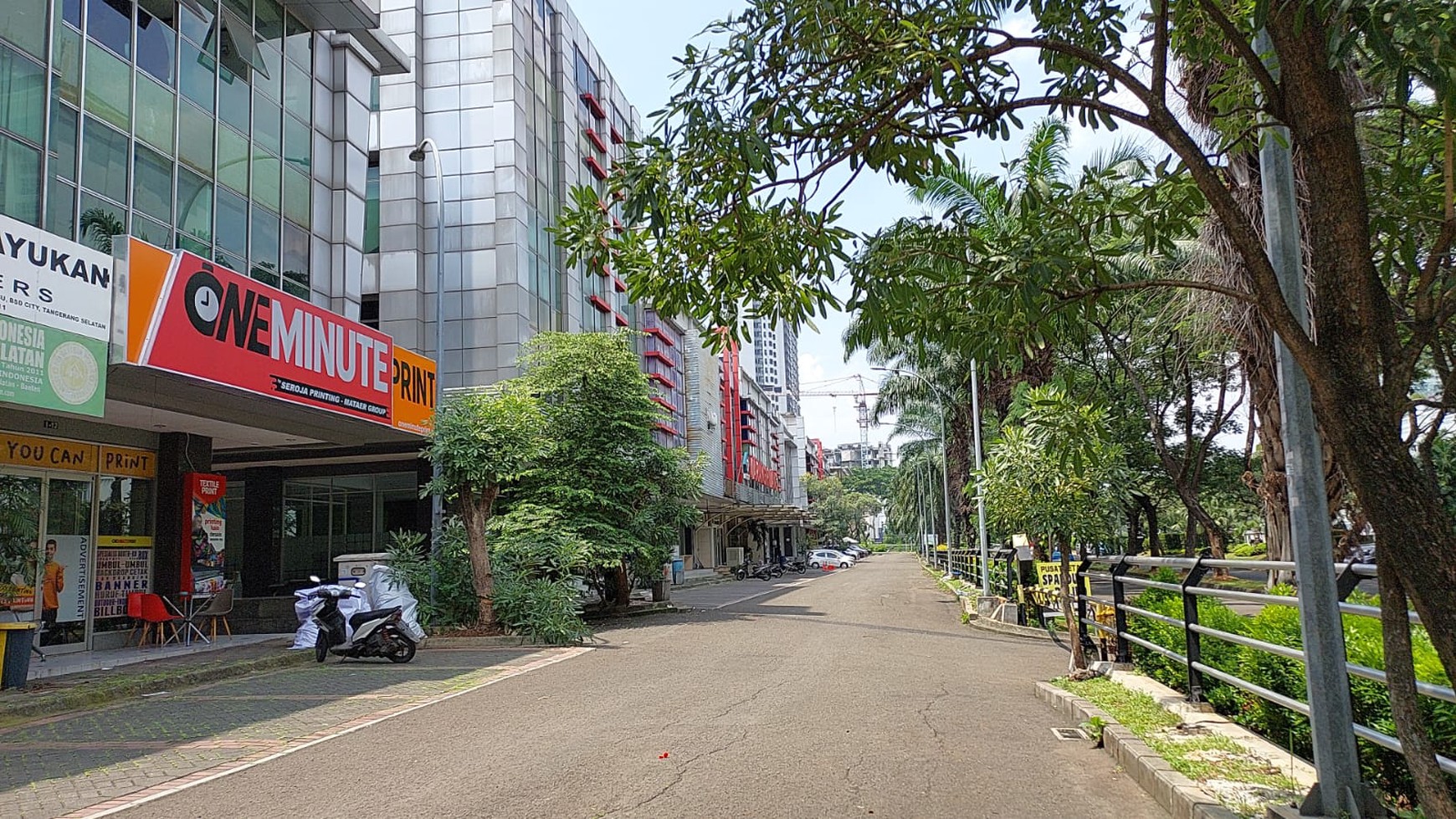 RUKO DI JALAN BOULEVARD DI BSD