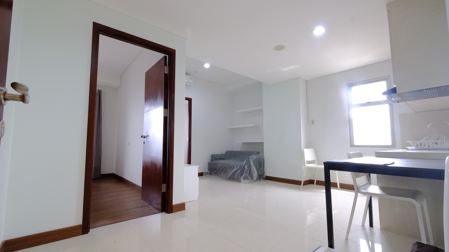 Disewakan Apartemen Spring Wood, Serpong, Type 2 BR, Semi Furnished