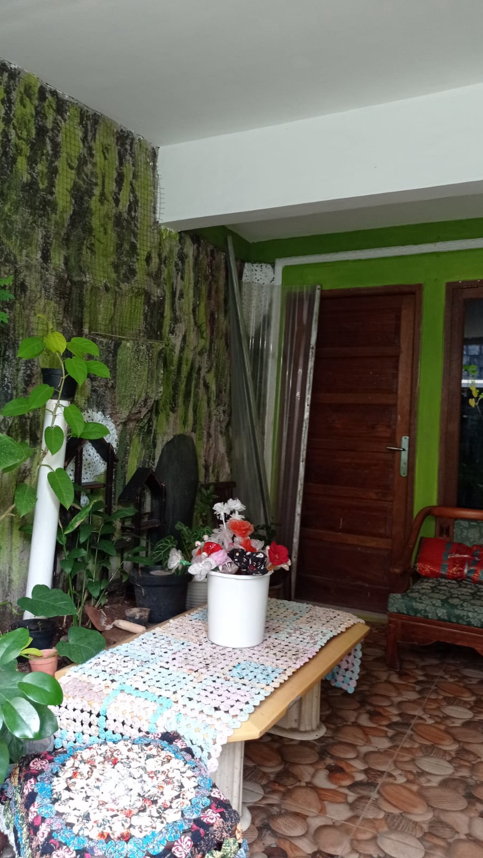 Rumah siap huni di ciledug