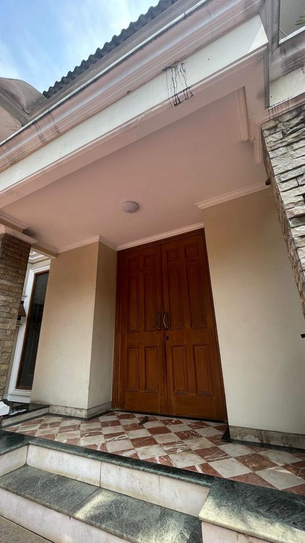 Lebak bulus villa cinere mas luas 450 parkir luas