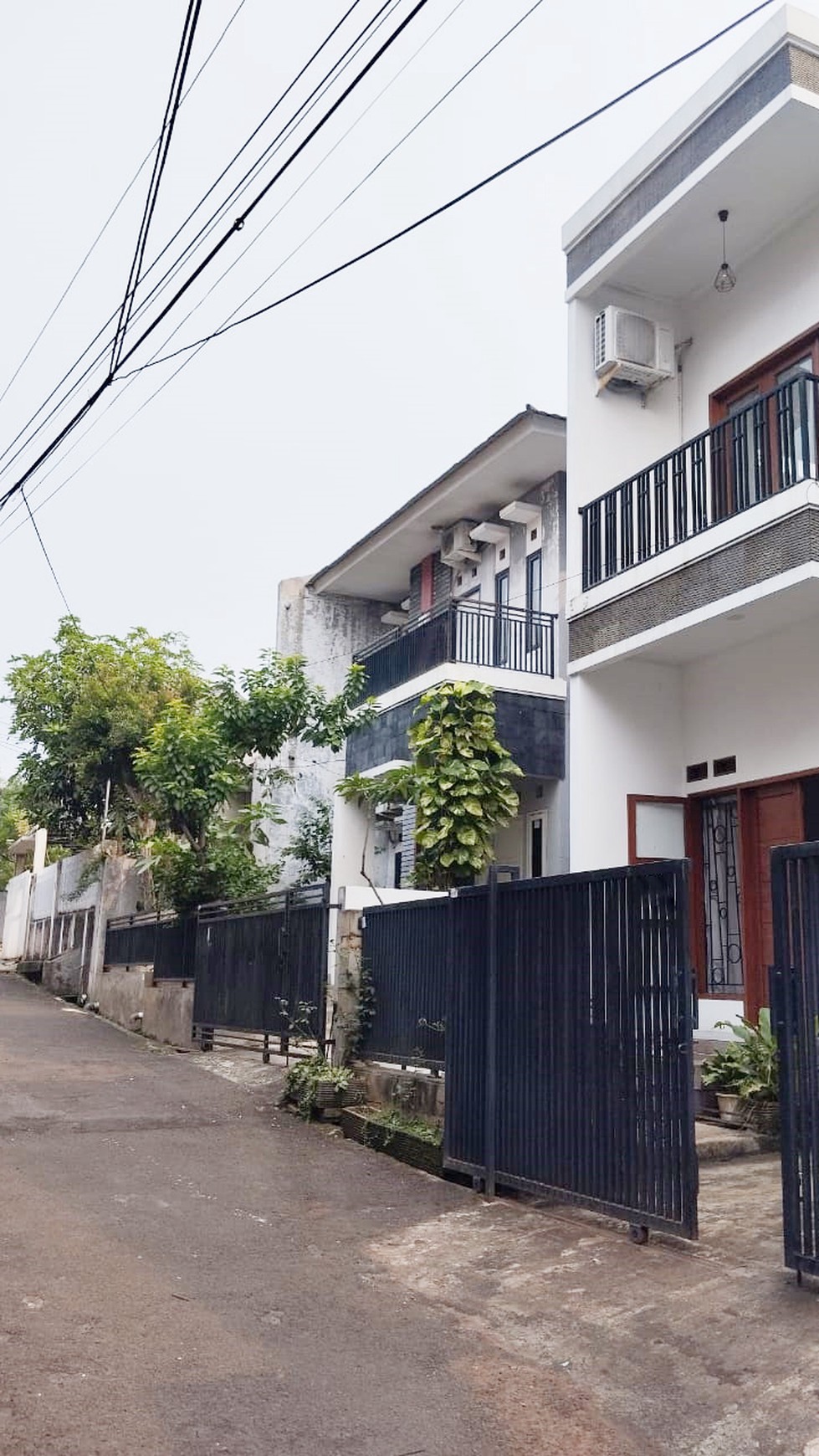 Rumah Siap Huni dengan Kondisi Terawat Baik dan Hunian Nyaman @Pondok Aren