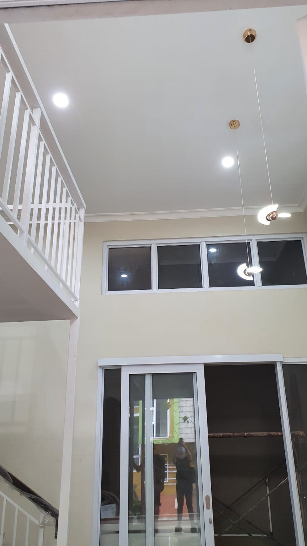 Dijual Rumah Dalam Cluster La Bella Atlanta Gading Serpong, Tangerang