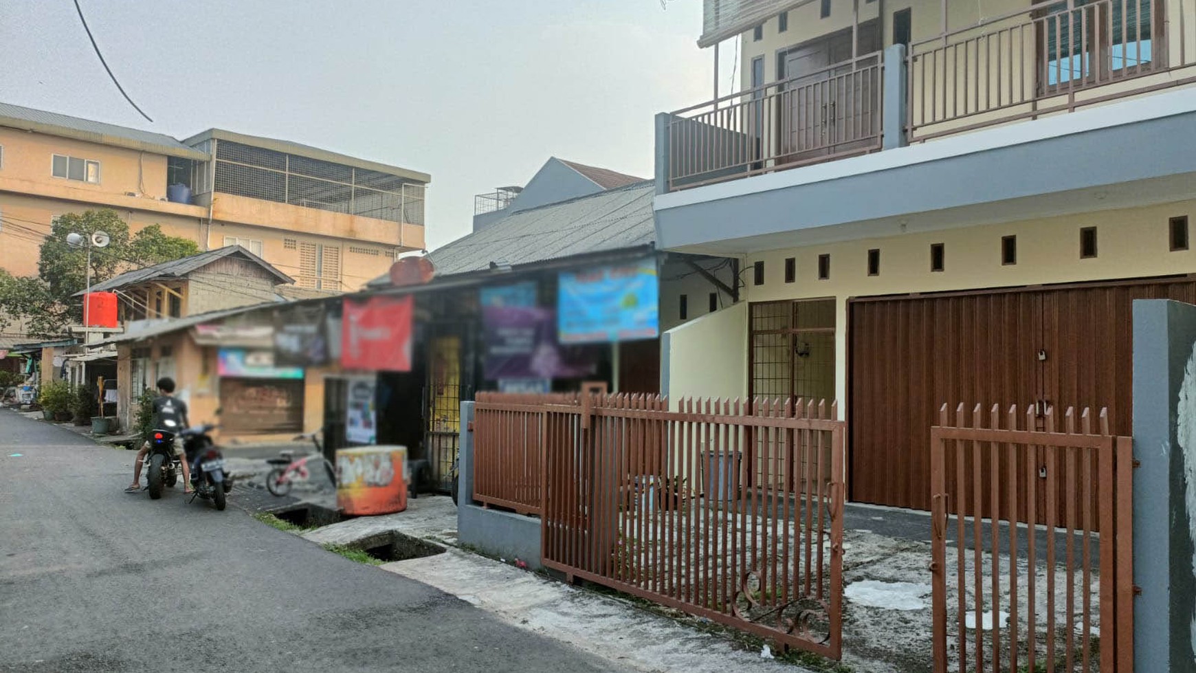 Rumah Induk dan 8 Pintu Kontrakan, Jl Tanah Ara, Pondok Pinang, Luas 362m2