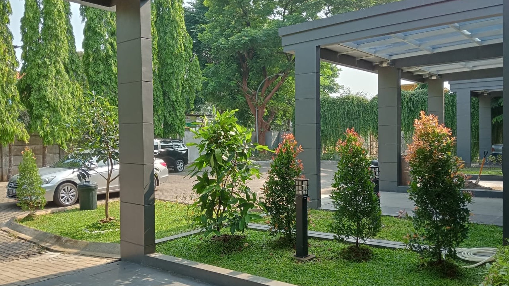 Rumah Cantik Siap Huni dengan Desain Minimalis Modern dan Hunian Nyaman @Serpong