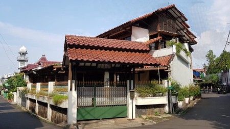 Dijual Rumah di Kebayoran Baru 