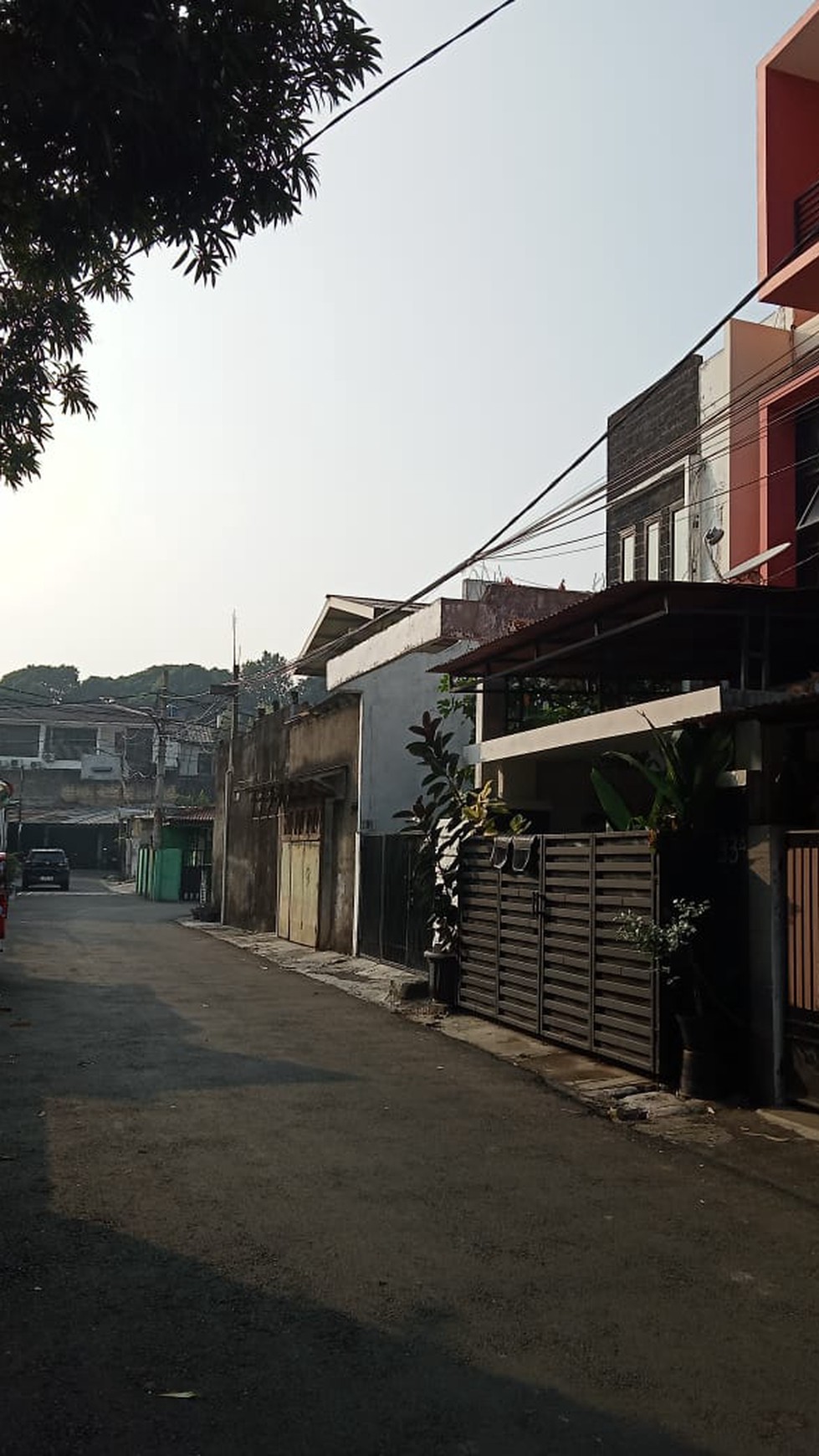 DIJUAL RUMAH TINGGAL di Jl. Deltasari Radio dalam (msk dr Tmn Radio Dalam)  Kel. Gandaria Utara Kec. Kebayoran Baru Jakarta Selatan. 