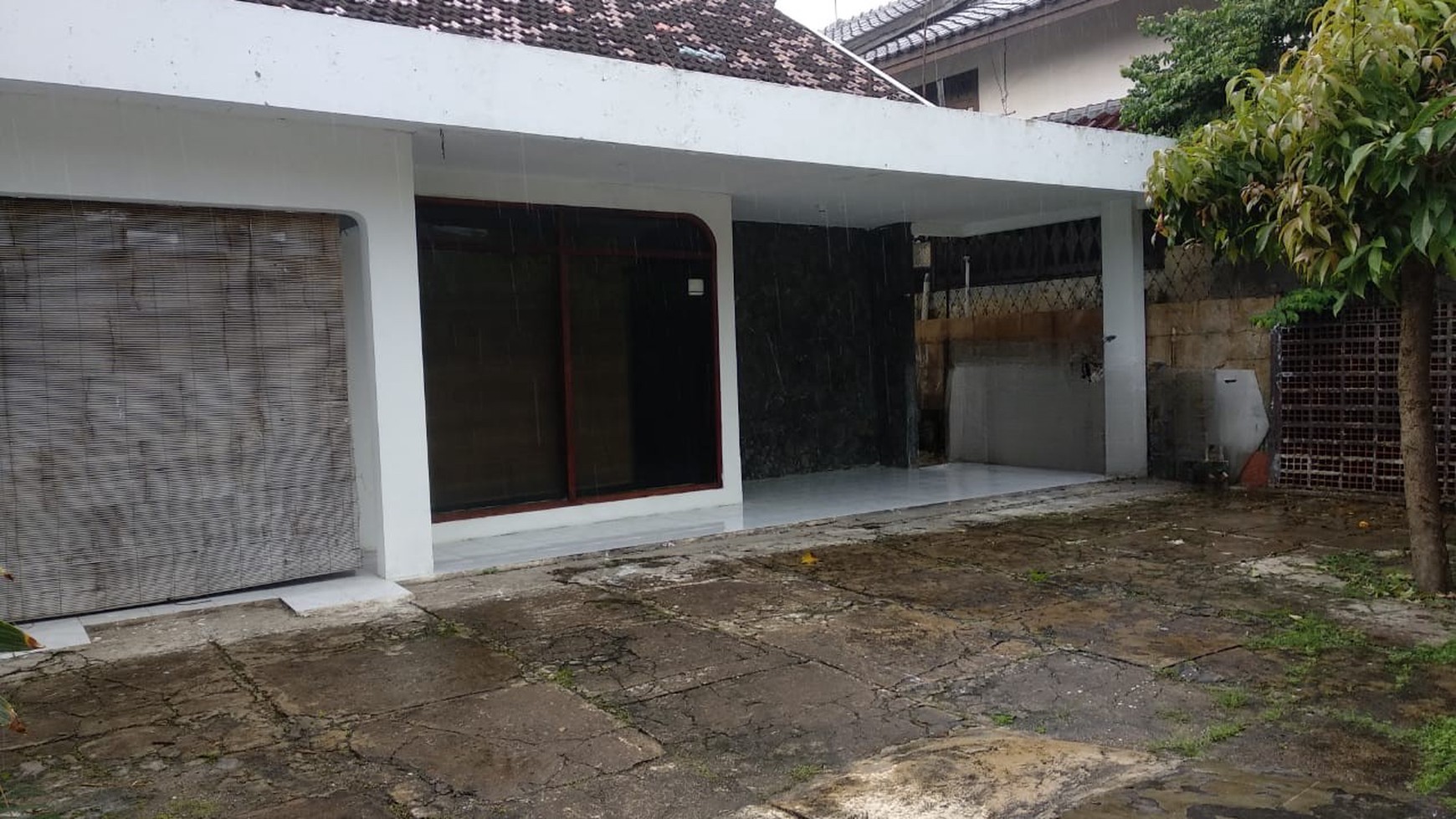 Rumah bisa untuk usaha di lokasi strategis