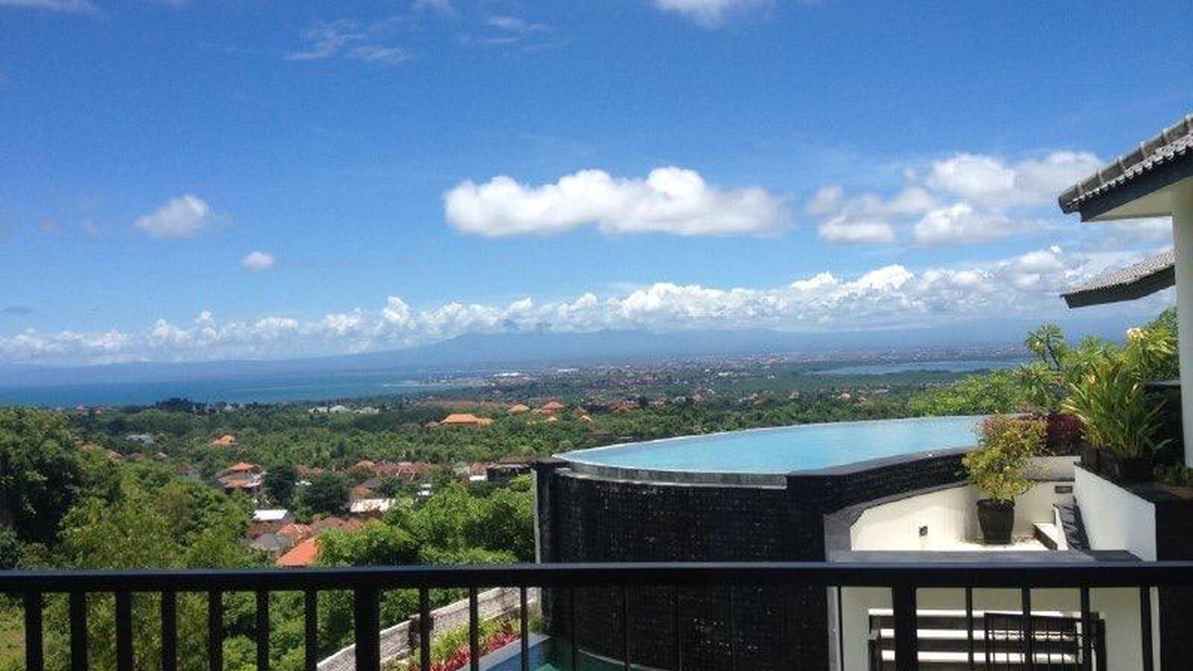 For Sale Freehold - Villa with beautiful view in Jimbaran