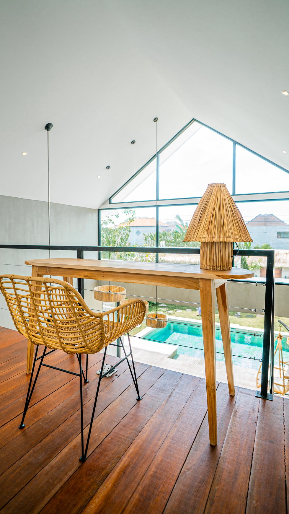 Leasehold brand new villa complex  Canggu / 4 bedrooms ( 2 bedrooms + 1 loft + 1 external )