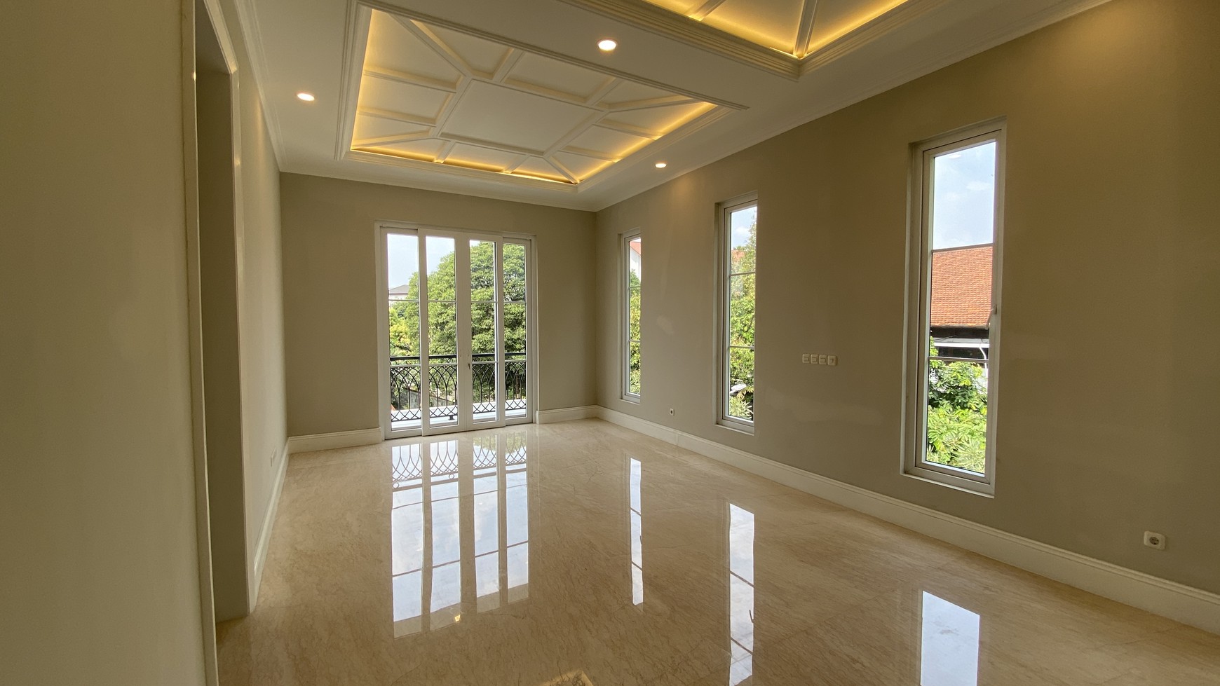 BRAND NEW MODERN CLASSIC HOUSE AT BRAWIJAYA, JAKARTA SELATAN