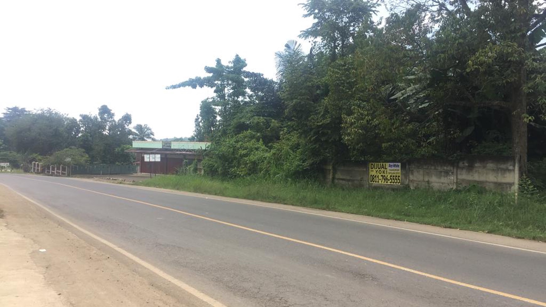 Tanah komersil dipinggir Jalan Lintas Tengah Sumatera jalan  Raden Gunawan Hajimena Lampung