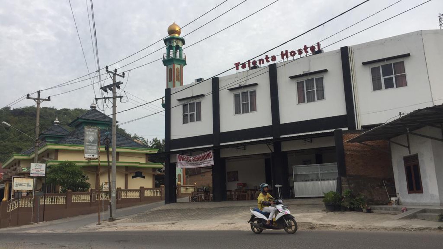 Ruko dan kost-kostan eks hotel di Tanjung Gading Kedamaian