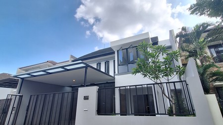 Rumah Mewah Modern Minimalis Dian Istana Surabaya Barat 