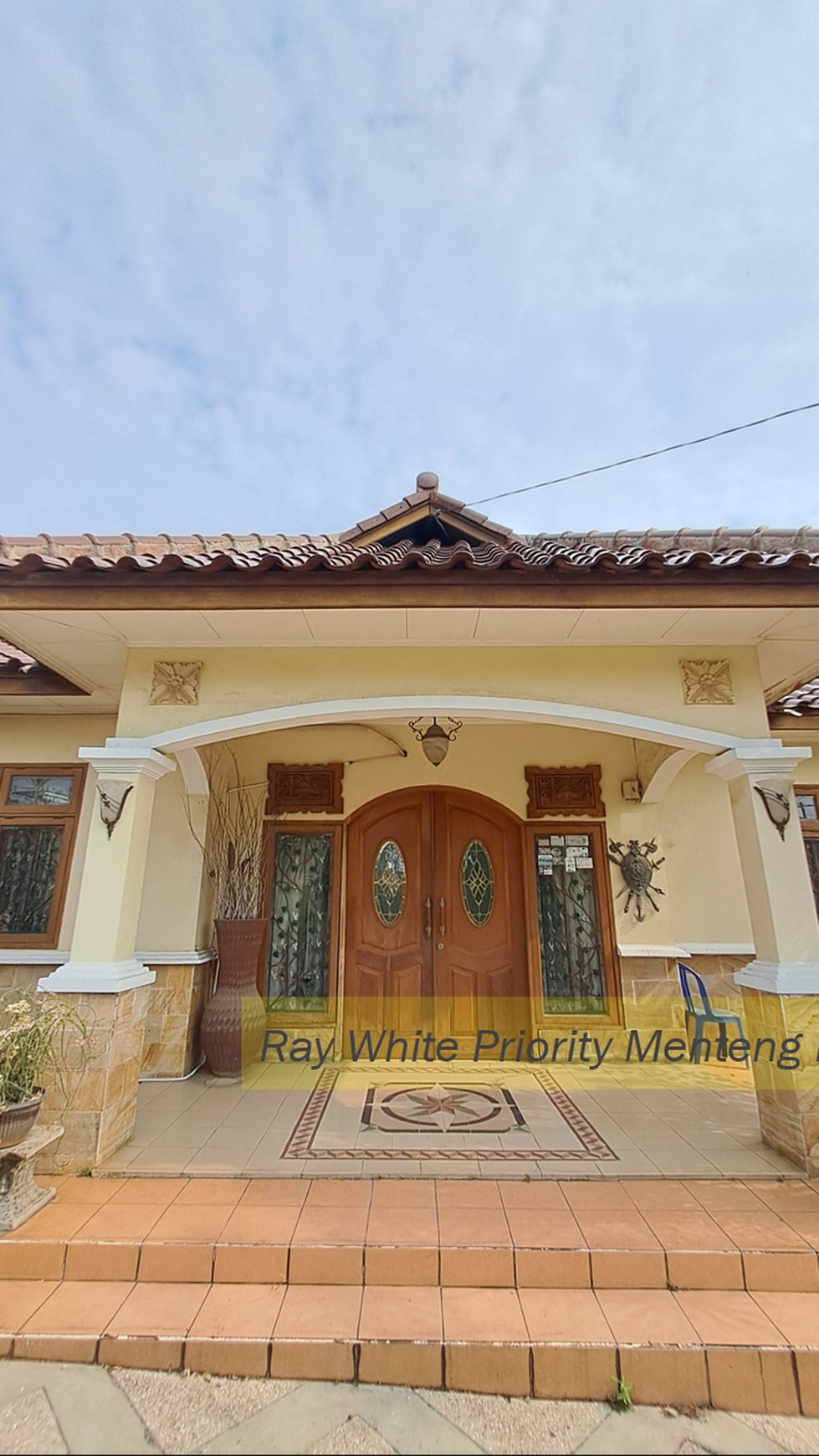 Rumah Cantik dengan Halaman Luas, Cikupa, Kab. Tangerang #HR