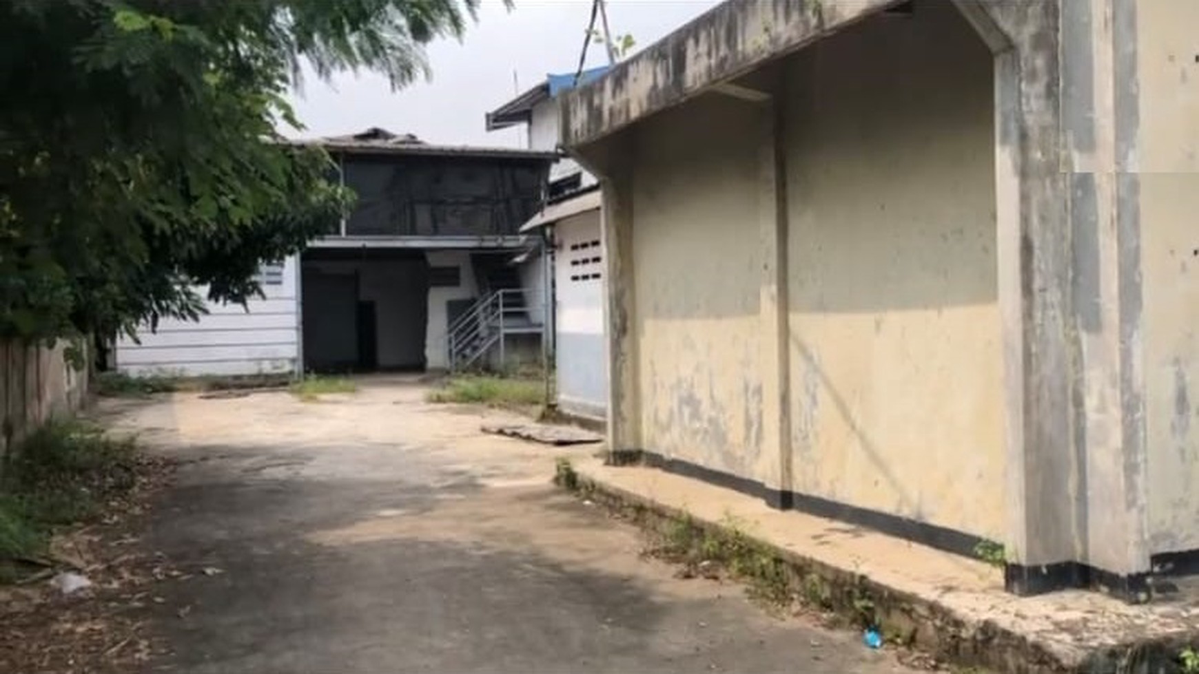 Dijual Pabrik Ex Laundry di Kawasan Zona Industri Karawaci, Tangerang Kota dengan Harga Menarik