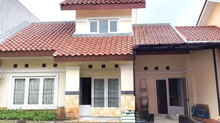 Rumah Bagus Asri Dalam Cluster Harga Bagus di Sektor 9 Bintaro.