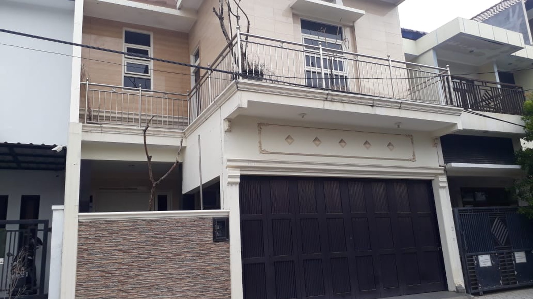 870. Dijual Rumah Villa Kalijudan Indah, Mulyorejo Surabaya Timur