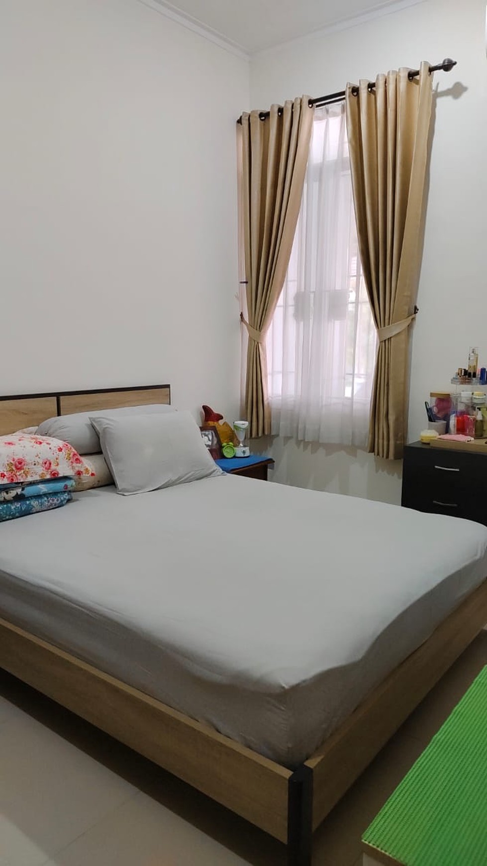 Rumah Asri Semi Furnished di Taman Kopo Indah, Bandung