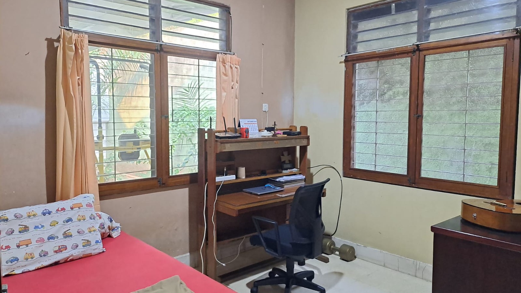 Rumah Klasik Strategis area Bisnis Cideng, dekat Tomang, Krendang, Roxy, Gajah Mada, Hayam Wuruk Cocok Rumah Mewah  / Kantor Kantor, Kost Eksklusif