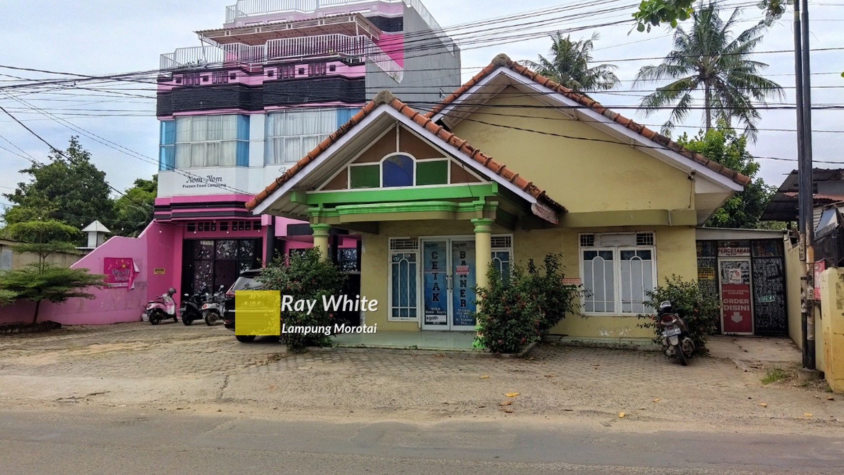 RUMAH PINGGIR JALAN DI WAY HALIM BANDAR LAMPUNG