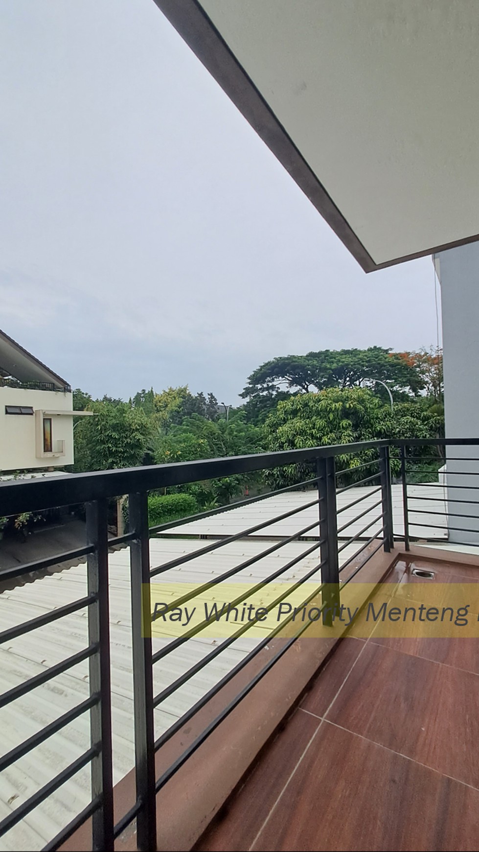 Fully Furnished House with Minimalis Design, The Green BSD, Tangerang Selatan #HR