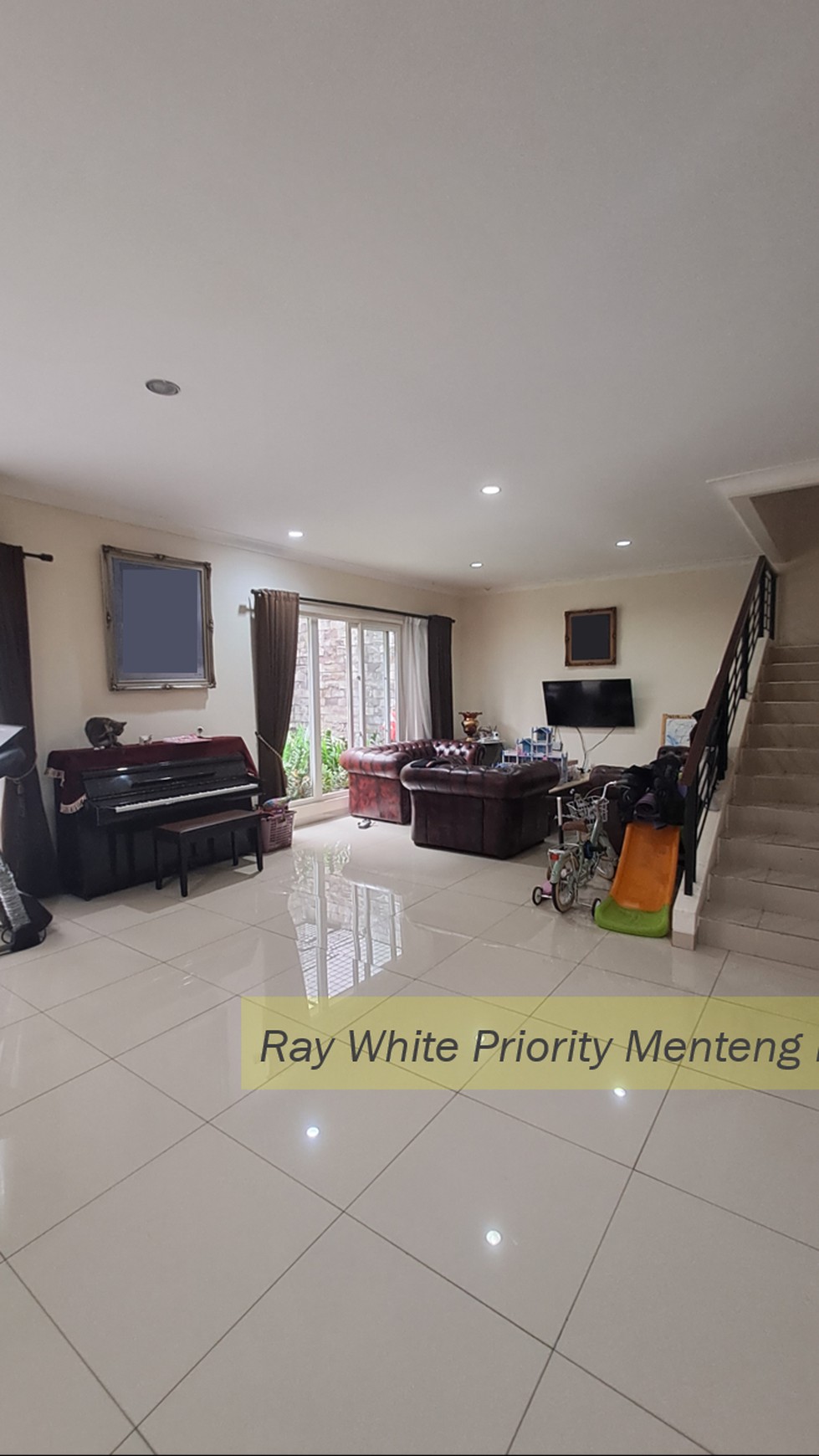 Fully Furnished House with Minimalis Design, The Green BSD, Tangerang Selatan #HR