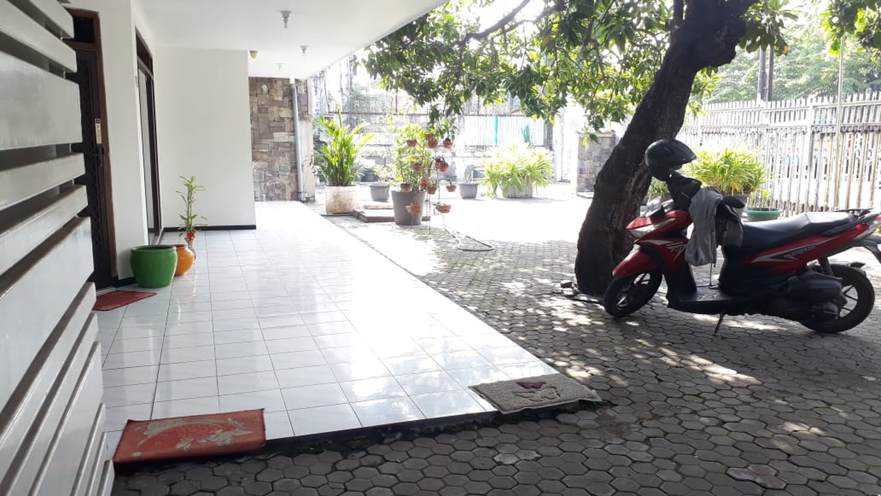 836. Dijual Rumah + Tempat Usaha Raya Kapas Krampung, Tambaksari Surabaya Timur