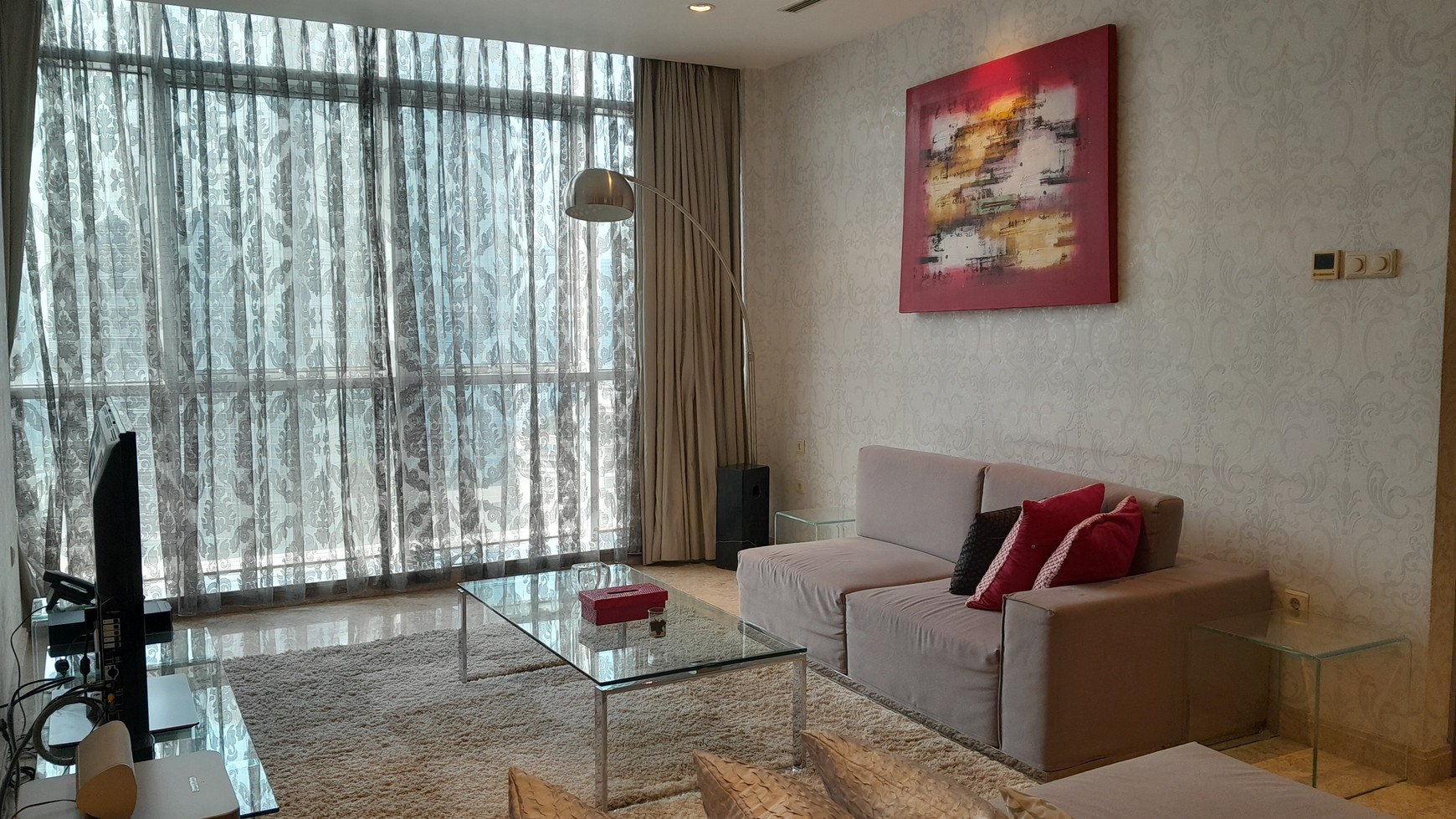 Apartemen Oakwood Premier Cozmo Residence, Mega Kuningan Jakarta, 3 Kamar Tidur, Siap Huni 