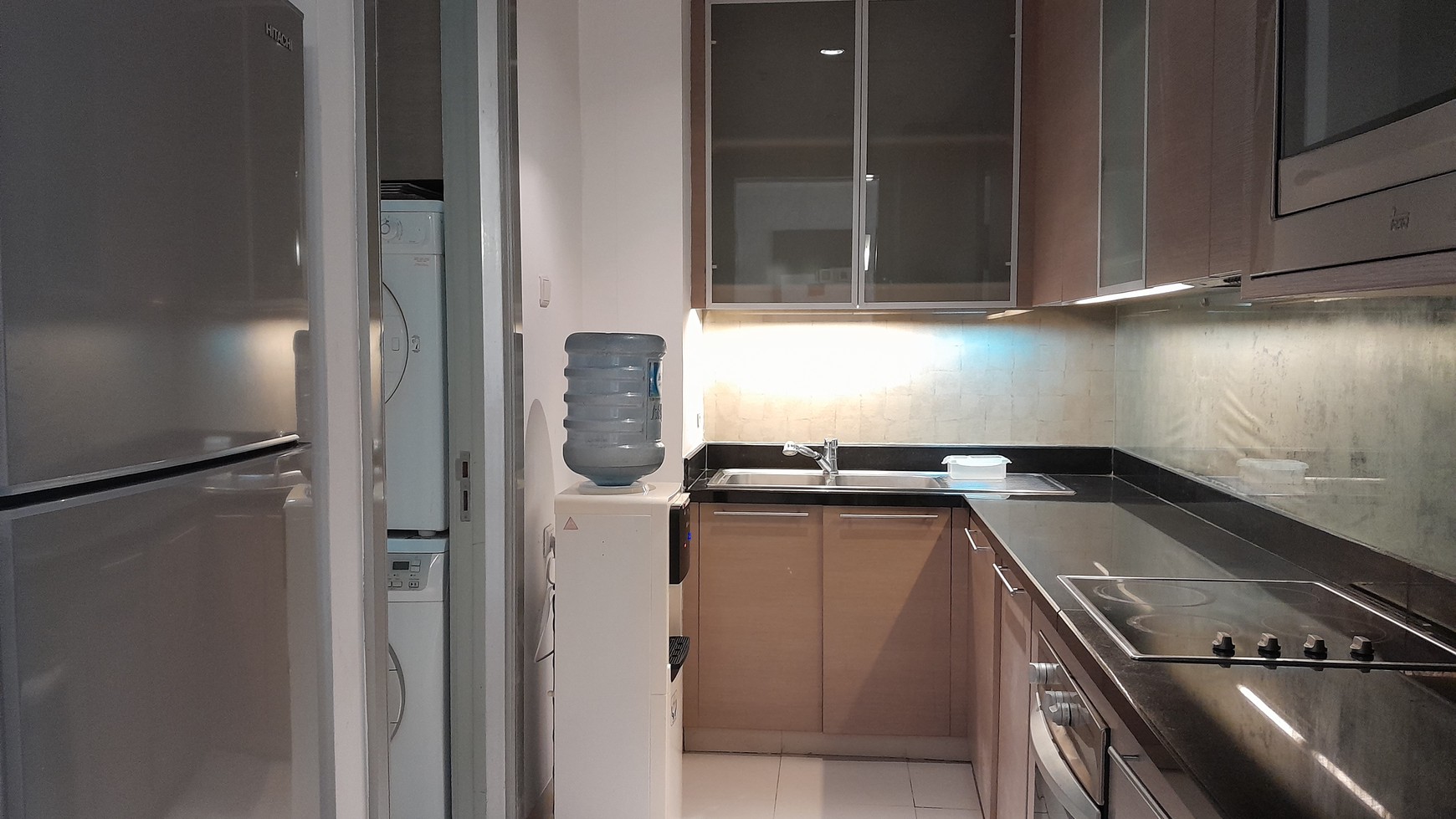 Apartemen Oakwood Premier Cozmo Residence, Mega Kuningan Jakarta, 3 Kamar Tidur, Siap Huni 