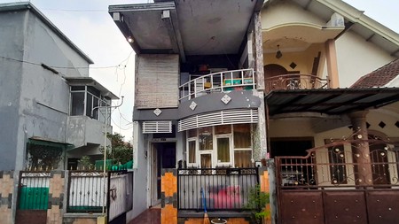 Rumah 2 Lantai di Wonokerto Utara Peterongan Jombang