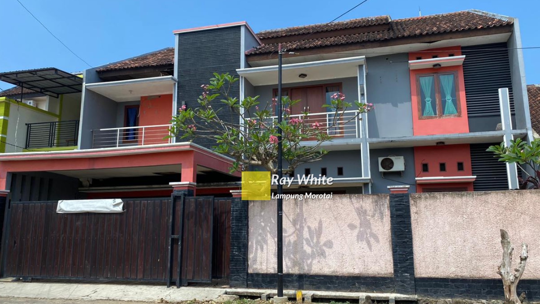 Rumah Mewah 2 Lantai Di Perumahan Permata Indah Sukarame Bandar Lampung