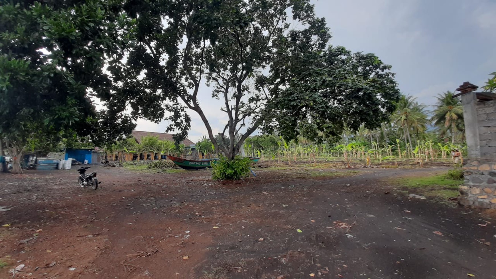 Kavling Pinggir Pantai, Siap Bangun dan Cocok untuk Resort @Gerokgak, Bali