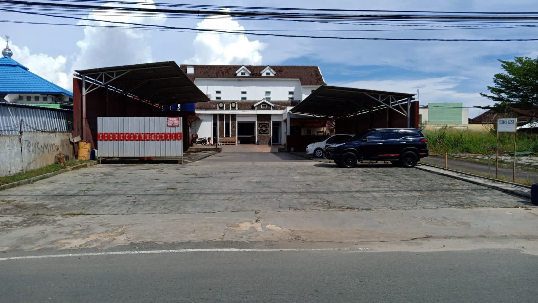 DIJUAL RUMAH KOST DAN USAHA CUCIAN MOBIL DI LAMPUNG