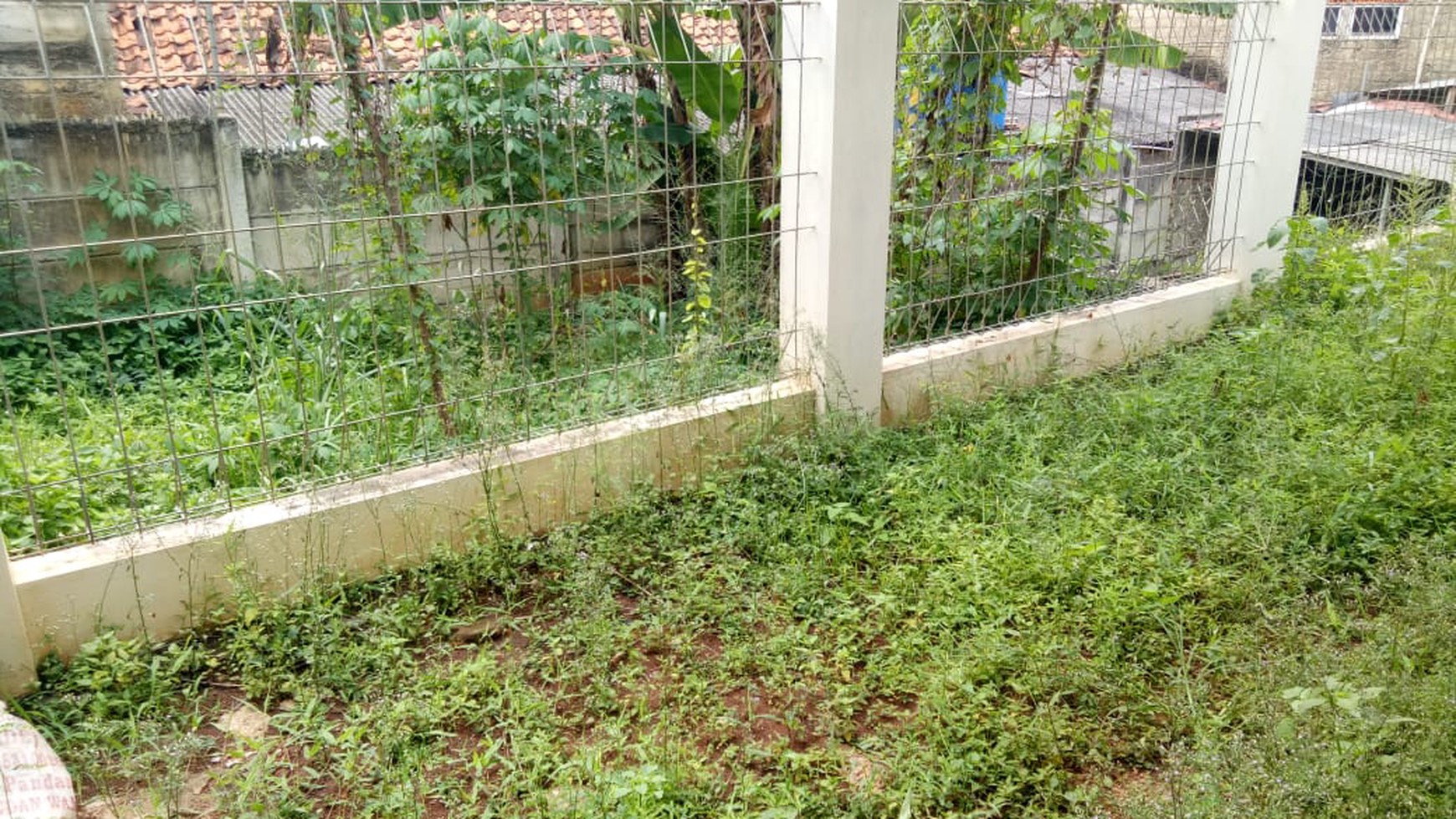 Rumah Luas Diarea Jl Mawar Rempoa Dekat Gatte Toll Veteran 