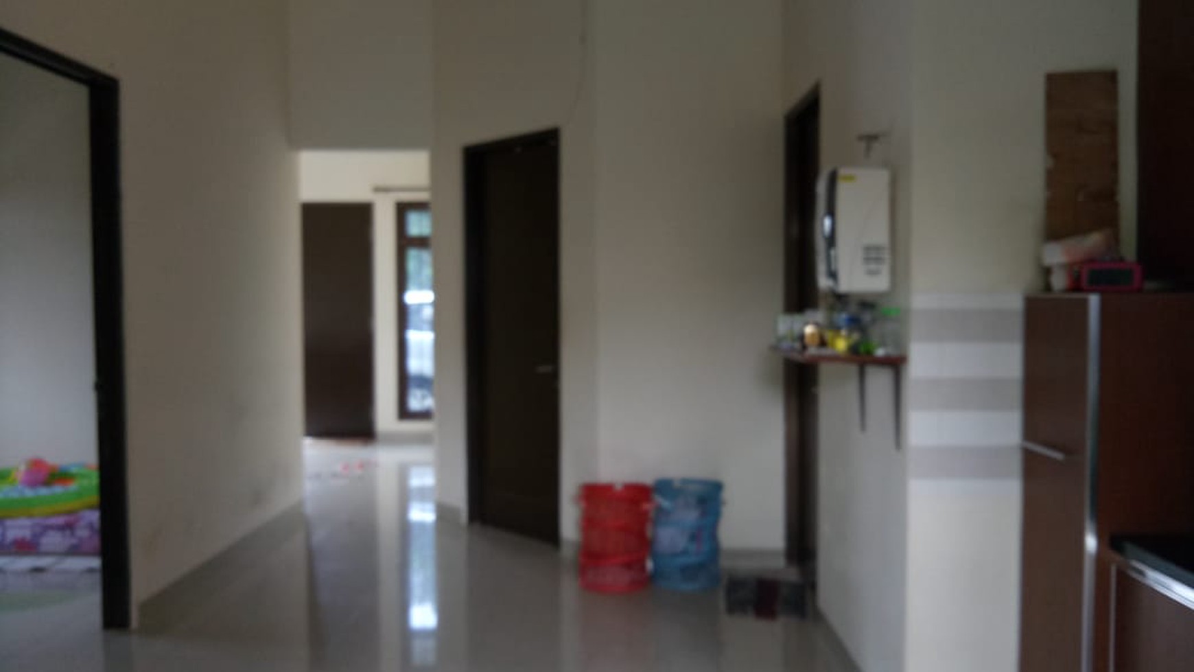 Rumah Luas Diarea Jl Mawar Rempoa Dekat Gatte Toll Veteran 