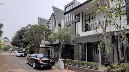 Townhouse di Bangka IX, Dalam Cluster, Bebas Banjir, Dekat Kemang