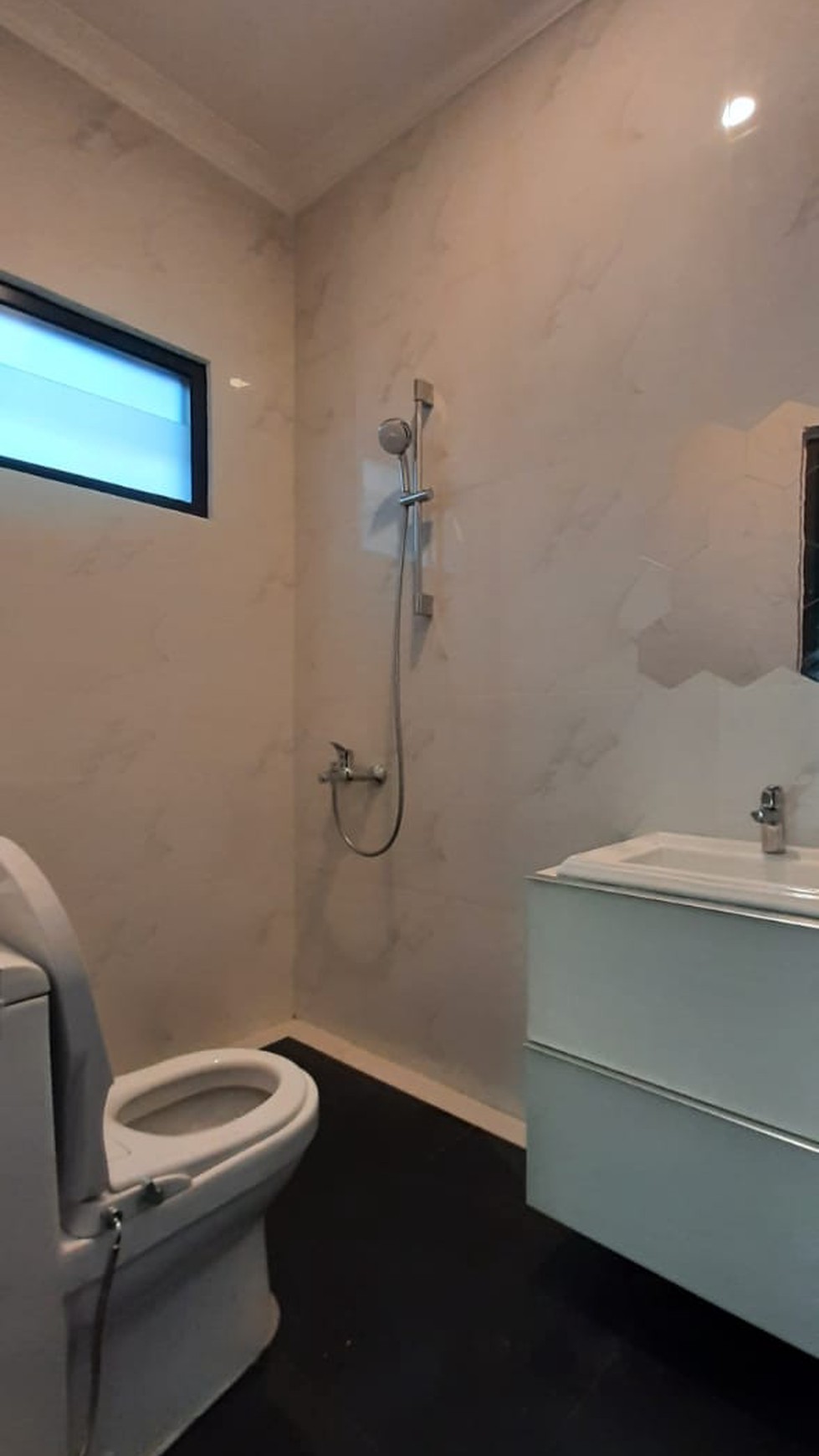 Rumah Baru Diarea Komp Unilever Rempoa 3lantai Plus Swimming Poll