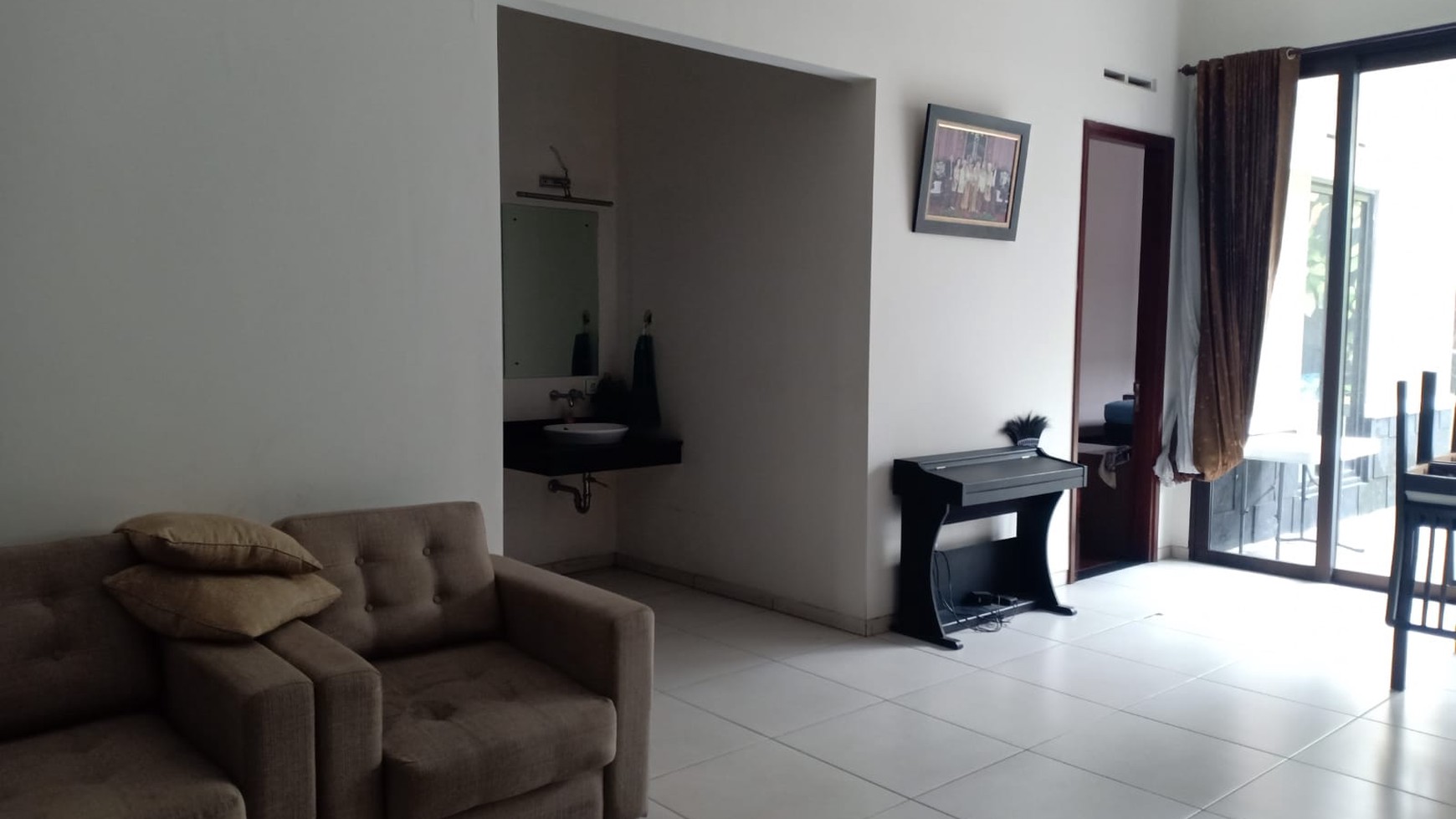 Rumah Asri Furnished di Bandung Tempo Doeloe, KBP