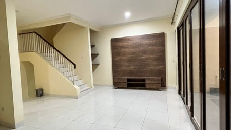 Rumah Bagus Di Discovery Conserva, Bintaro Jaya Sektor 9