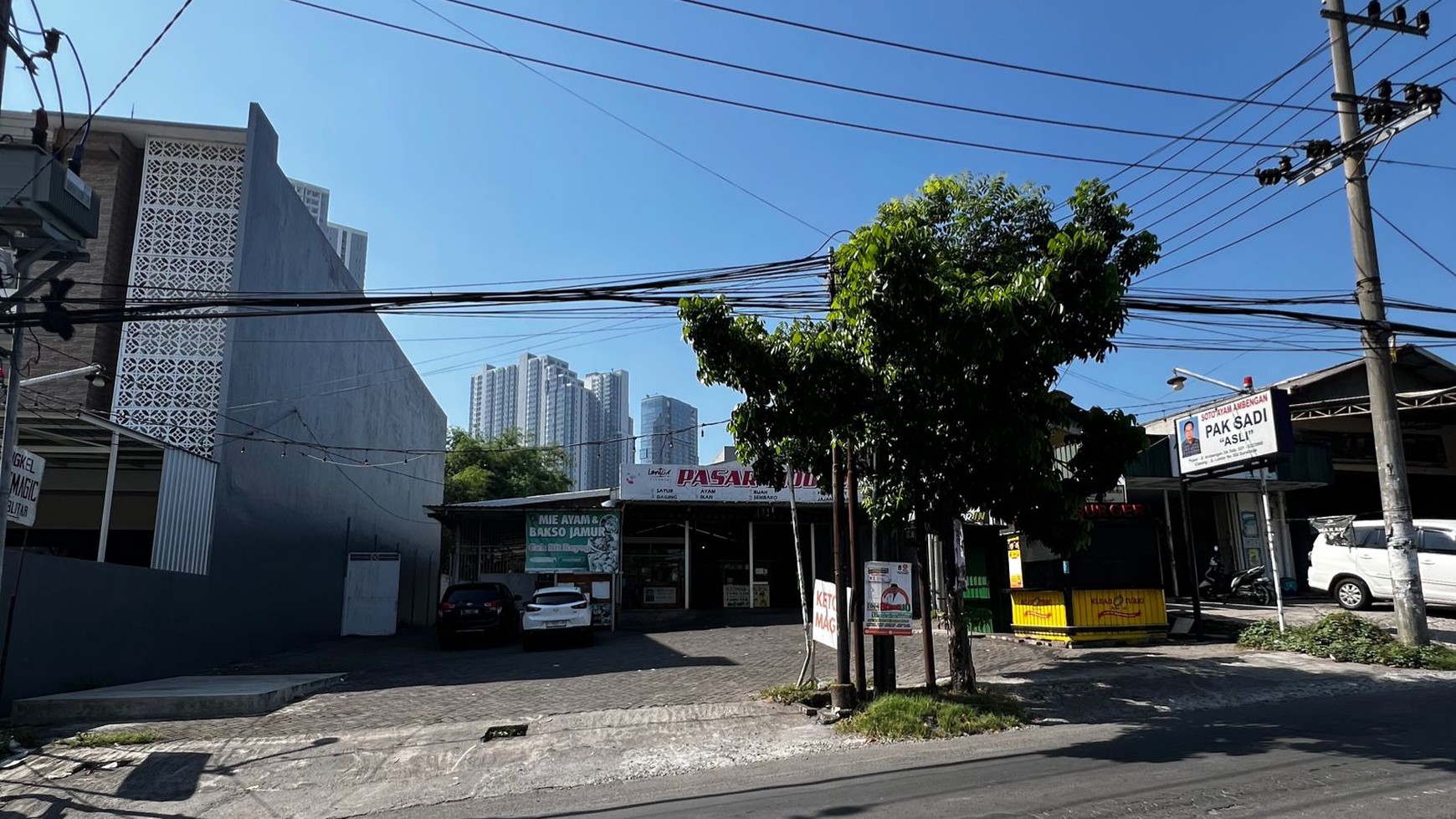 Dijual 1162 m2 Tanah + Bangunan Ex Pujasera Jl. Lontar - Surabaya dekat Pakuwon Mall , Sekolah Sampoerna Academy