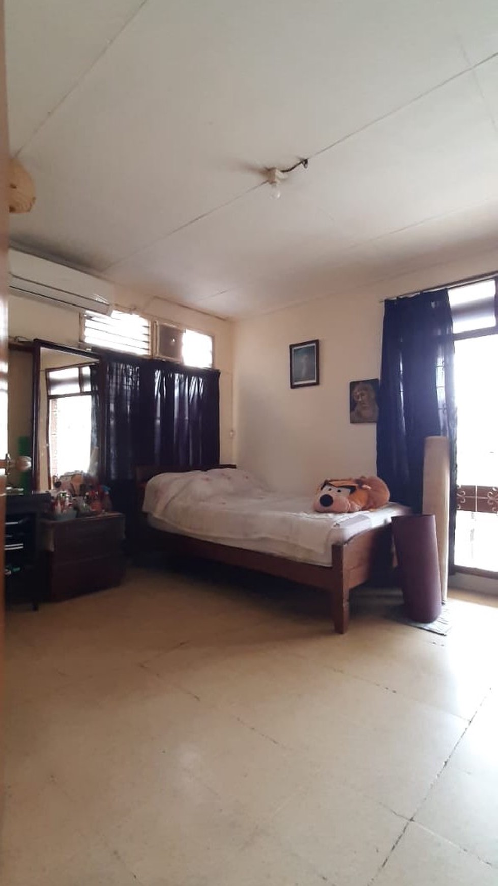 Rumah Bagus Diarea Jl Anggrek Nelly Murni Slipi  Akses Tol Dalam Kota