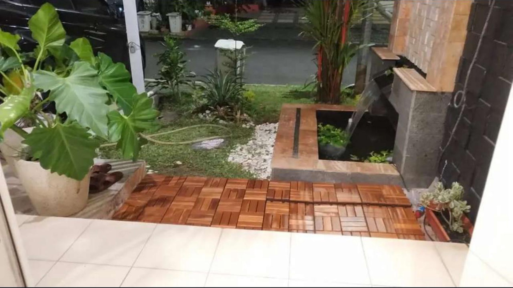 Rumah cantik siap huni di Citra Grand Cibubur