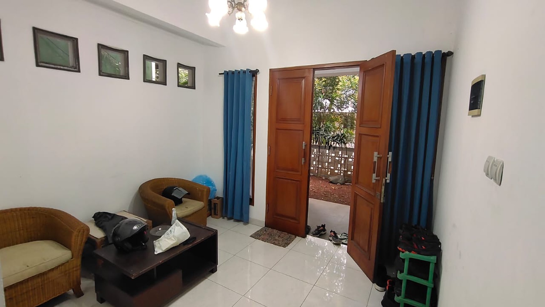 Rumah 1 Lantai di Anggrek Loka Bsd City, atap baja ringan