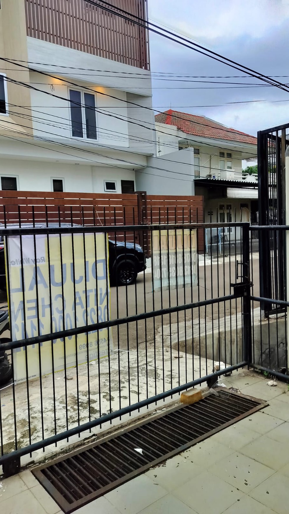 Rumah bekas kost kost'an di kelapa gading Jakarta Utara