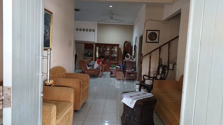 Di Jual Rumah Lama di Jalan Merpati - Pesanggrahan Jakarta Selatan