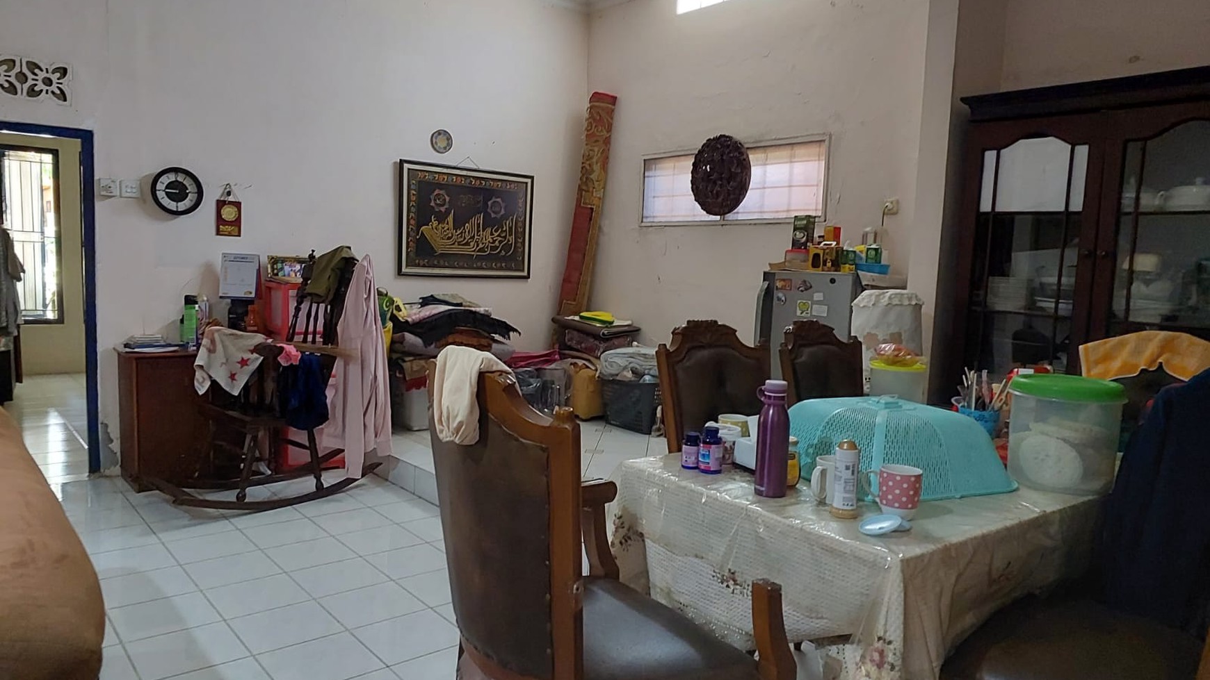 Di Jual Rumah Lama di Jalan Merpati - Pesanggrahan Jakarta Selatan