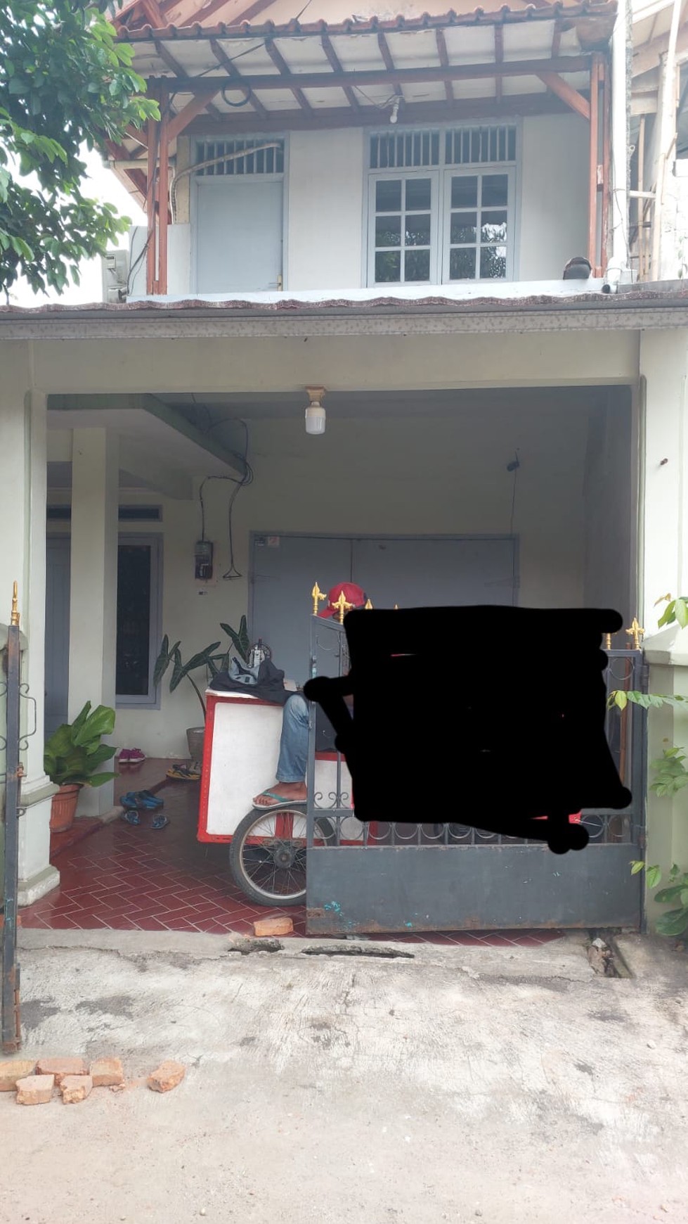 Di Jual Rumah Lama di Jalan Merpati - Pesanggrahan Jakarta Selatan